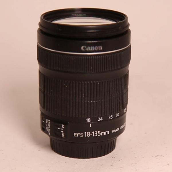 Used Canon EF-S 18-135mm f/3.5-5.6 IS STM Zoom Lens