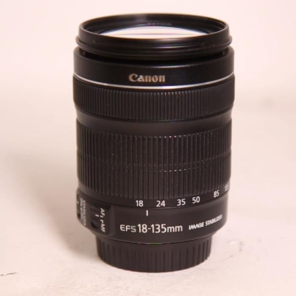 Used Canon EF-S 18-135mm f/3.5-5.6 IS USM Zoom Lens