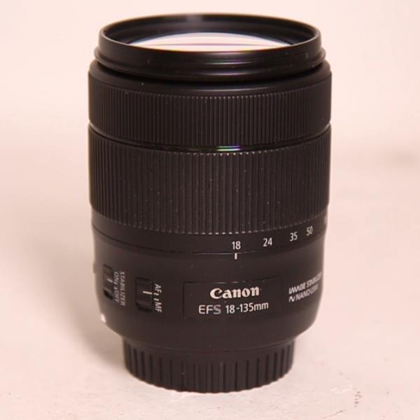 Used Canon EF-S 18-135mm f/3.5-5.6 IS USM Zoom Lens