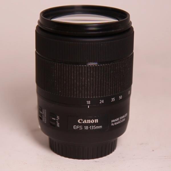 Used Canon EF-S 18-135mm f/3.5-5.6 IS USM Zoom Lens