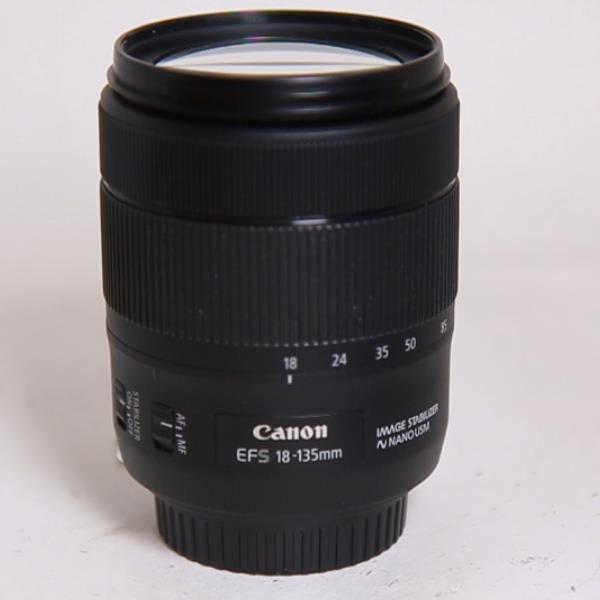 Used Canon EF-S 18-135mm f/3.5-5.6 IS USM Zoom Lens
