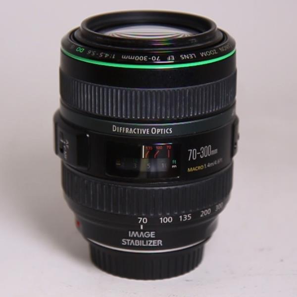 Used Canon EF 70-300mm f/4.5-5.6 DO IS USM Lens