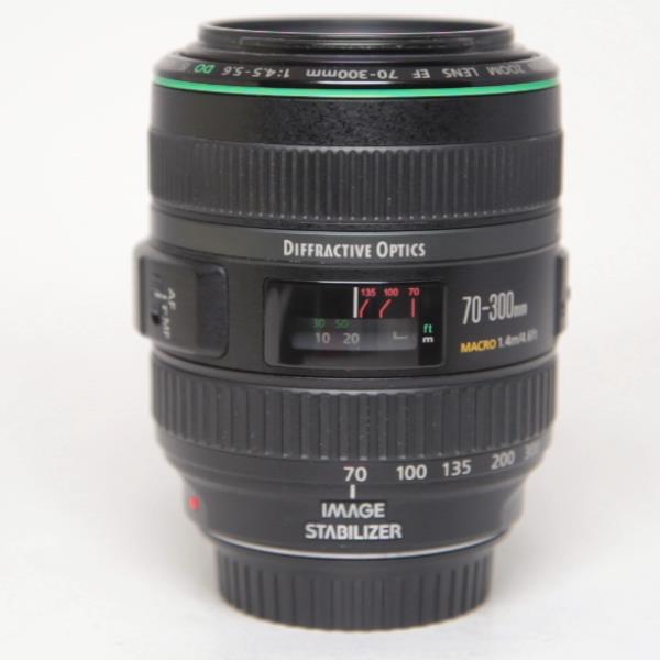 Used Canon EF 70-300mm f/4.5-5.6 DO IS USM Lens