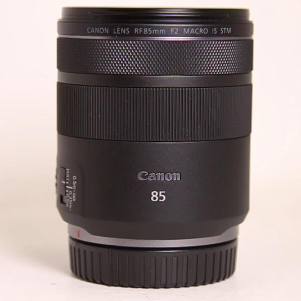 Used Canon RF 85mm f/2 IS Macro STM Prime Lens