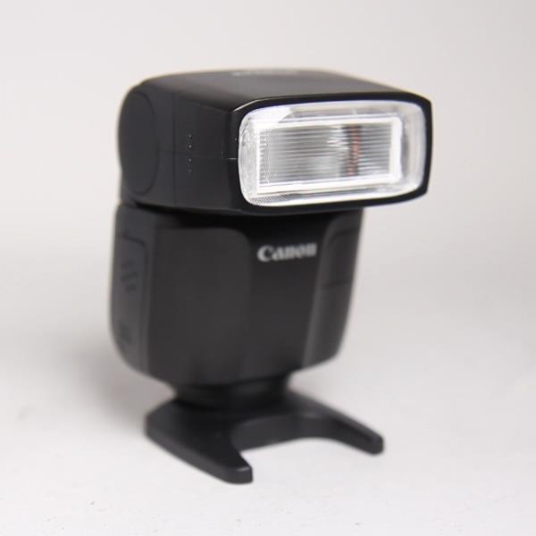 Used Canon Speedlite EL-100 flash