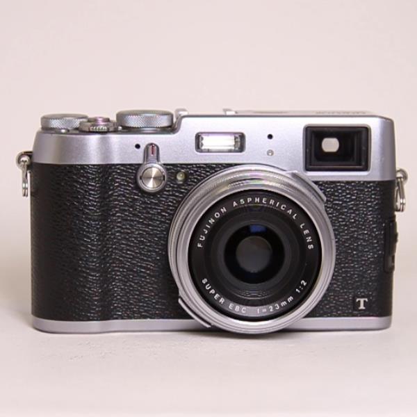 Used Fujifilm X100T Digital Compact Camera - Silver