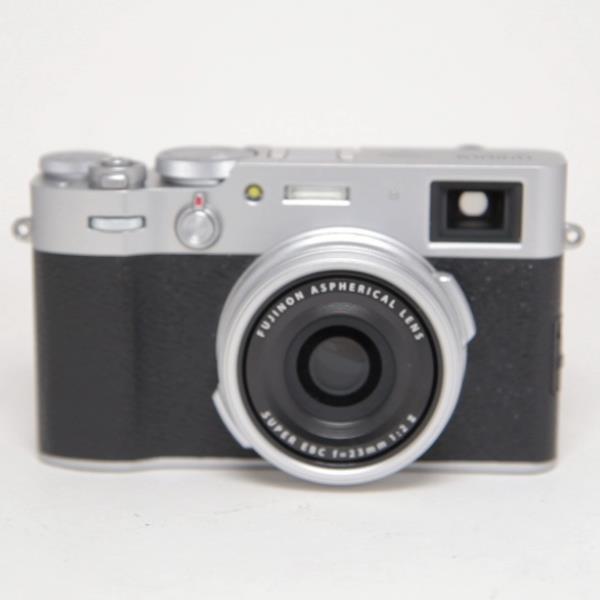 Used Fujifilm X100V Compact Digital Camera Silver