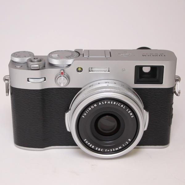 Used Fujifilm X100V Compact Digital Camera Silver