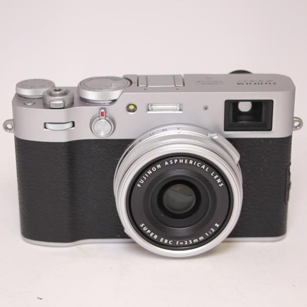 Used Fujifilm X100V Compact Digital Camera Silver