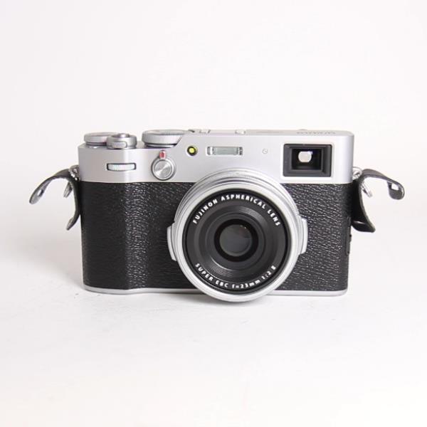Used Fujifilm X100V Compact Digital Camera Silver