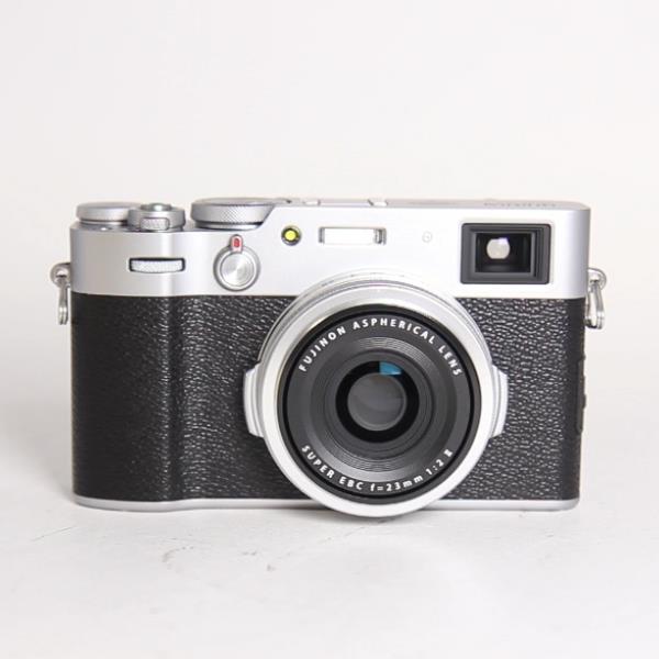 Used Fujifilm X100V Compact Digital Camera Silver
