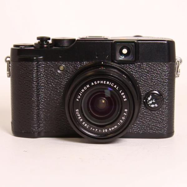 Used Fujifilm FinePix X10