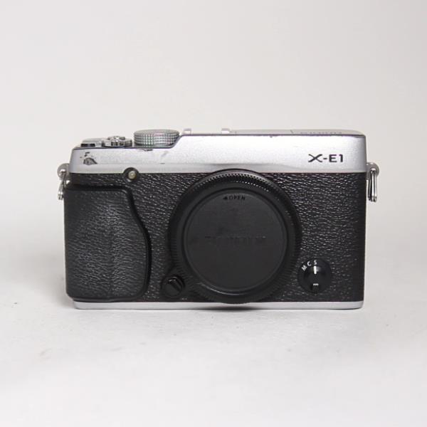 Used Fujifilm X-E1 - Two Tone Silver