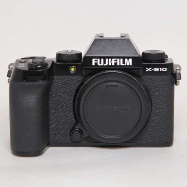 Used Fujifilm X-S10 Mirrorless Digital Camera Body Only