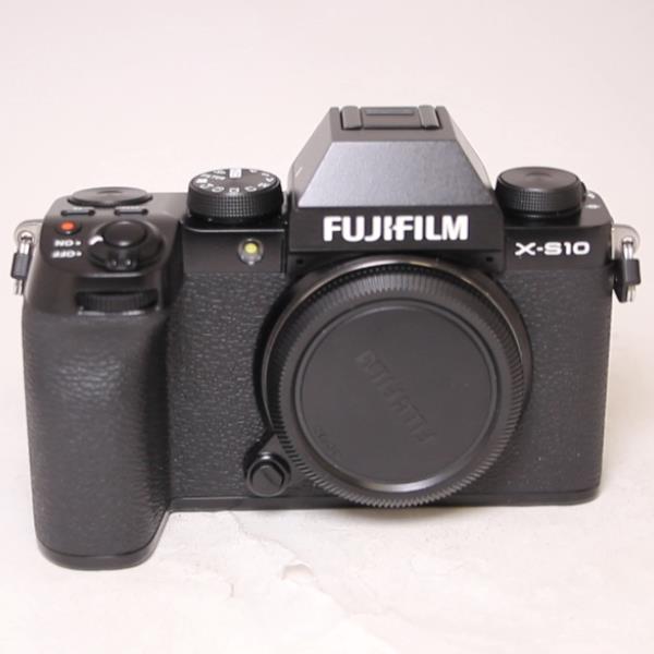 Used Fujifilm X-S10 Mirrorless Digital Camera Body Only