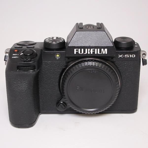 Used Fujifilm X-S10 Mirrorless Digital Camera Body Only