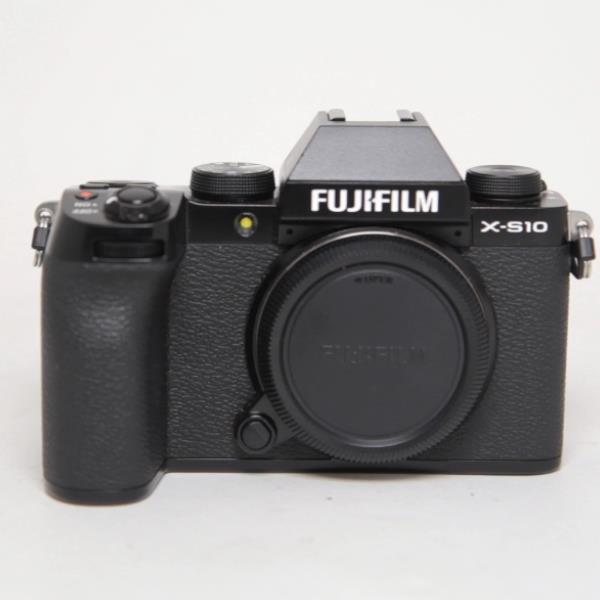 Used Fujifilm X-S10 Mirrorless Digital Camera Body Only