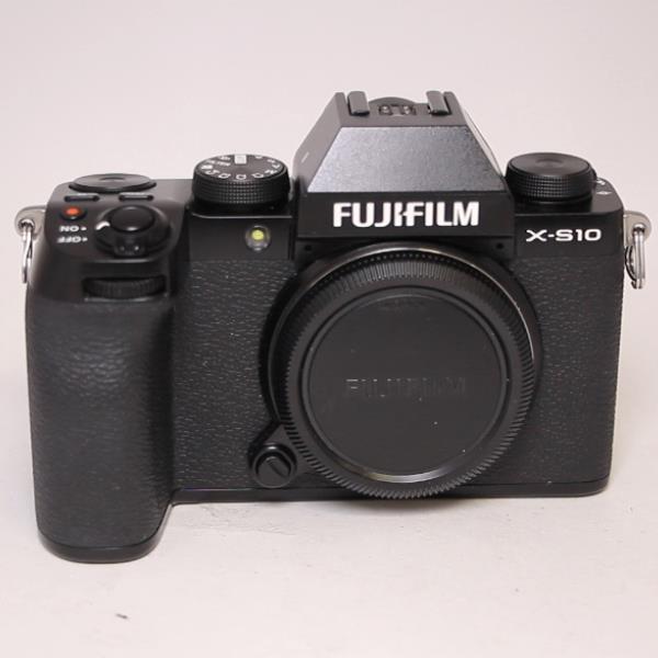 Used Fujifilm X-S10 Mirrorless Digital Camera Body Only