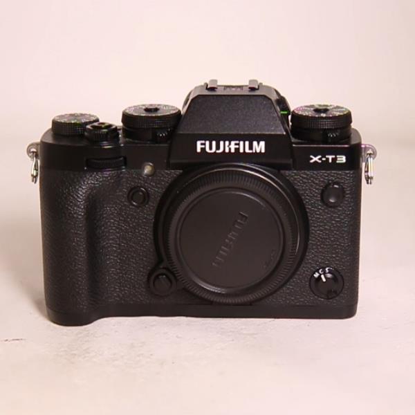 Used Fujifilm X-T3  Camera Body Black