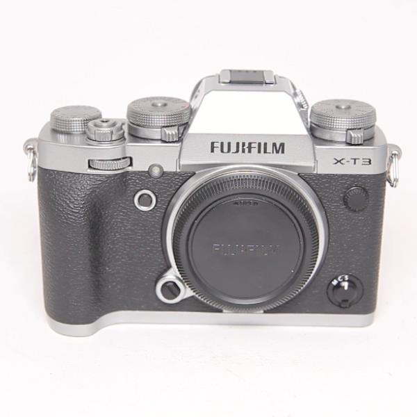 Used Fujifilm X-T3 Mirrorless Camera Silver