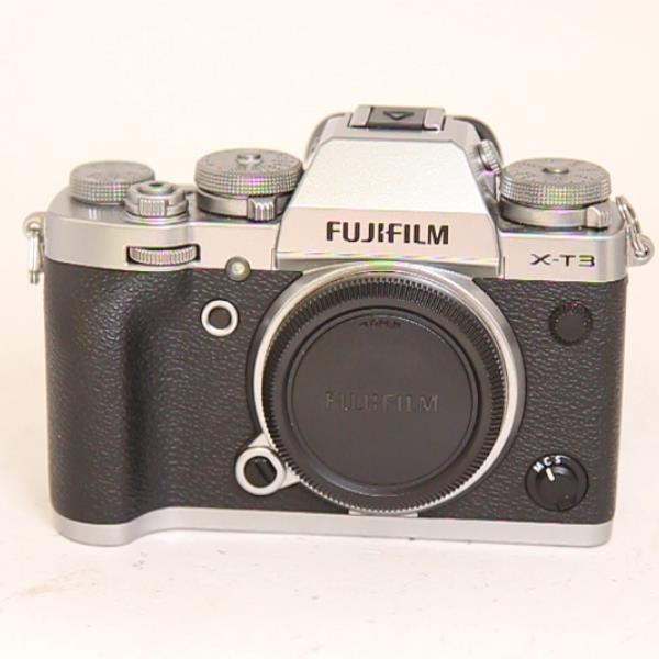 Used Fujifilm X-T3 Mirrorless Camera Silver