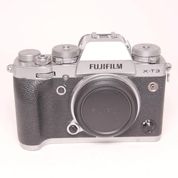 Used Fujifilm X-T3 Mirrorless Camera Silver