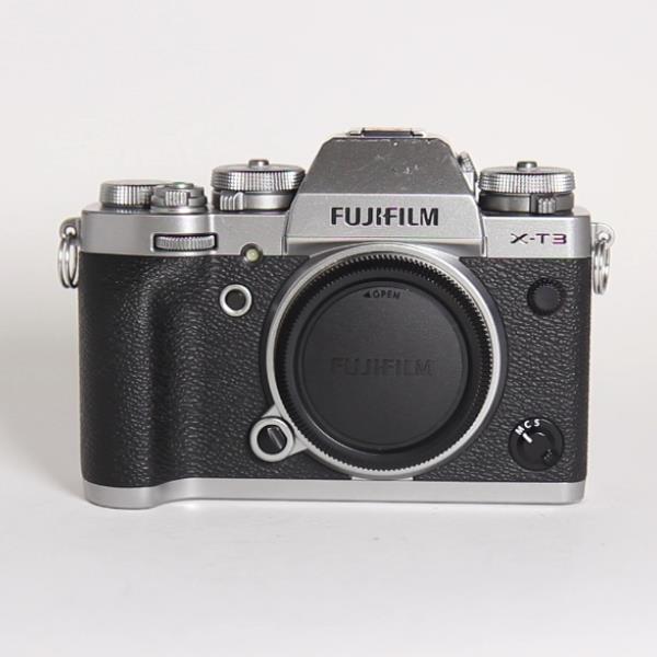 Used Fujifilm X-T3 Mirrorless Camera Silver
