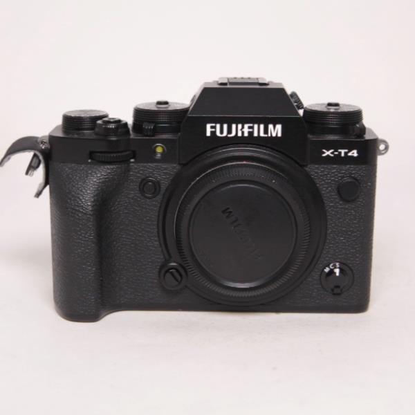 Used Fujifilm X-T4 Mirrorless Camera Body Black