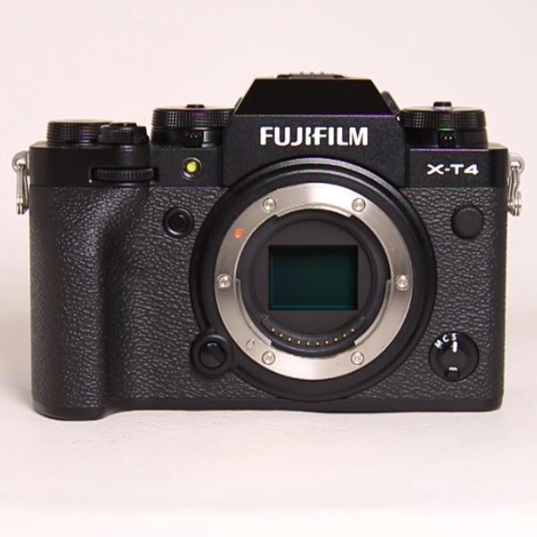 Used Fujifilm X-T4 Mirrorless Camera Body Black