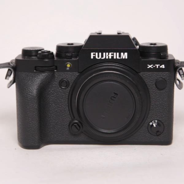 Used Fujifilm X-T4 Mirrorless Camera Body Black