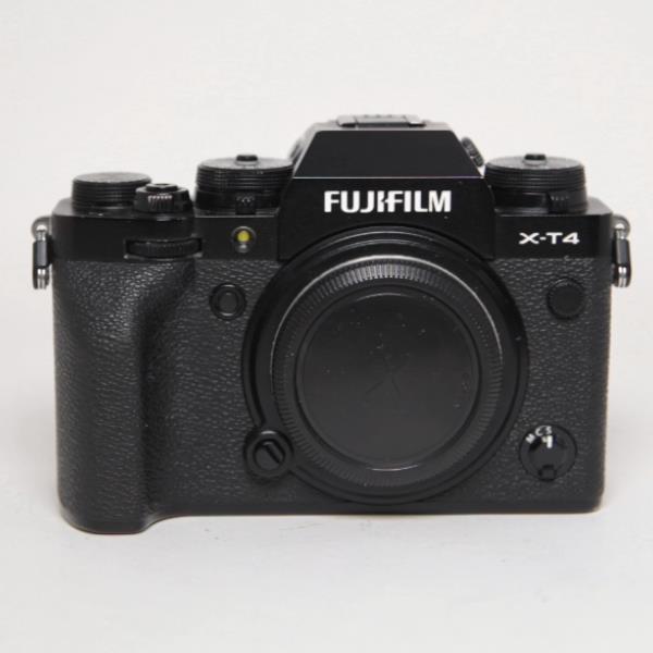 Used Fujifilm X-T4 Mirrorless Camera Body Black