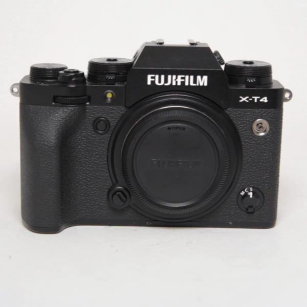 Used Fujifilm X-T4 Mirrorless Camera Body Black