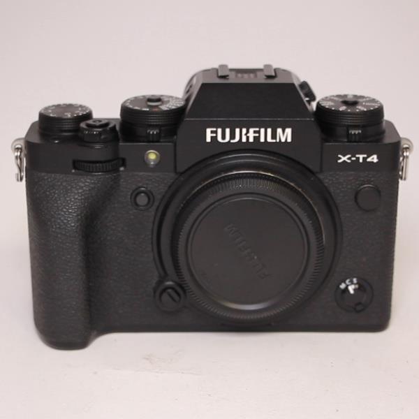 Used Fujifilm X-T4 Mirrorless Camera Body Black