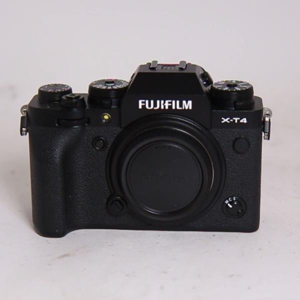 Used Fujifilm X-T4 Mirrorless Camera Body Black