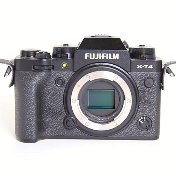 Used Fujifilm X-T4 Mirrorless Camera Body Black