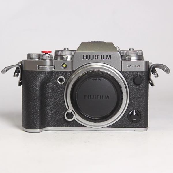 Used Fujifilm X-T4 Mirrorless Camera Body Silver