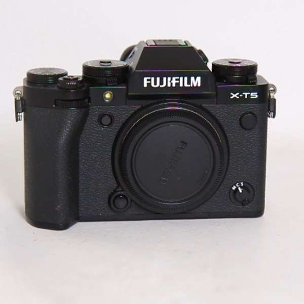 Used Fujifilm X-T5 Camera Body Black