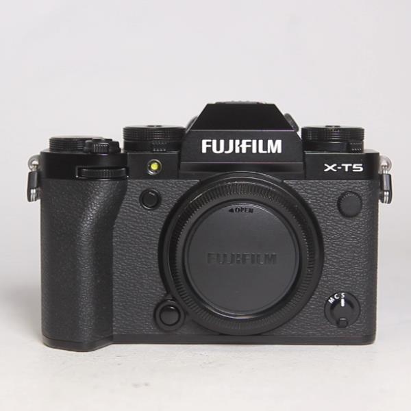 Used Fujifilm X-T5 Camera Body Black