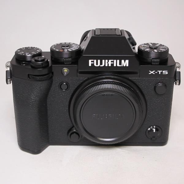 Used Fujifilm X-T5 Camera Body Black
