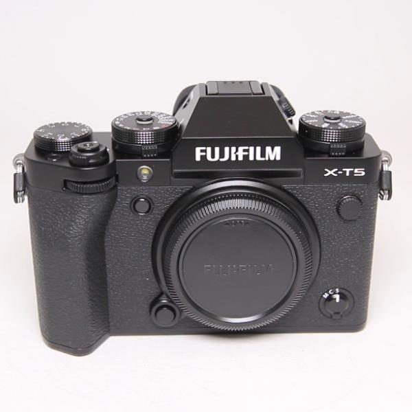 Used Fujifilm X-T5 Camera Body Black