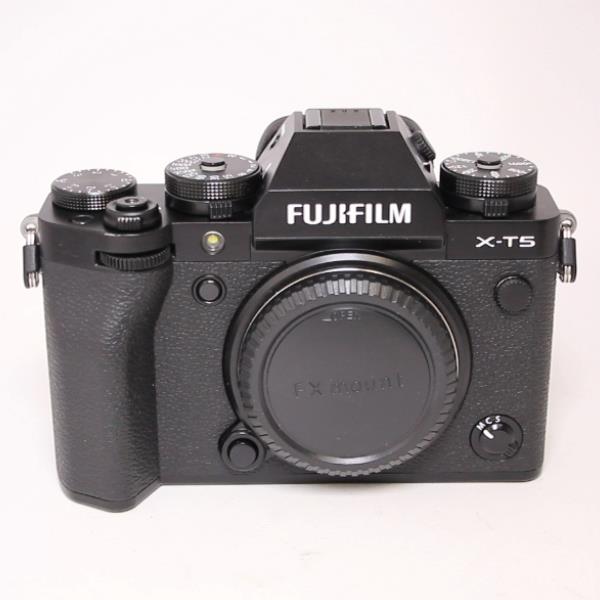 Used Fujifilm X-T5 Camera Body Black
