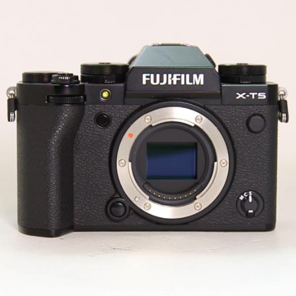 Used Fujifilm X-T5 Camera Body Black