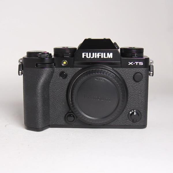 Used Fujifilm X-T5 Camera Body Black