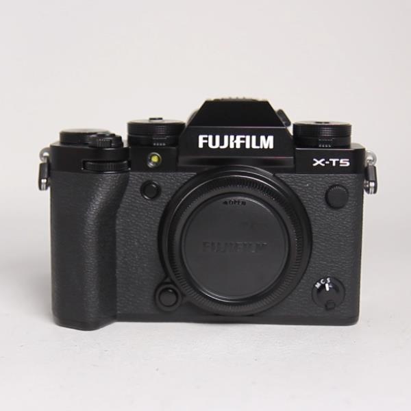 Used Fujifilm X-T5 Camera Body Black