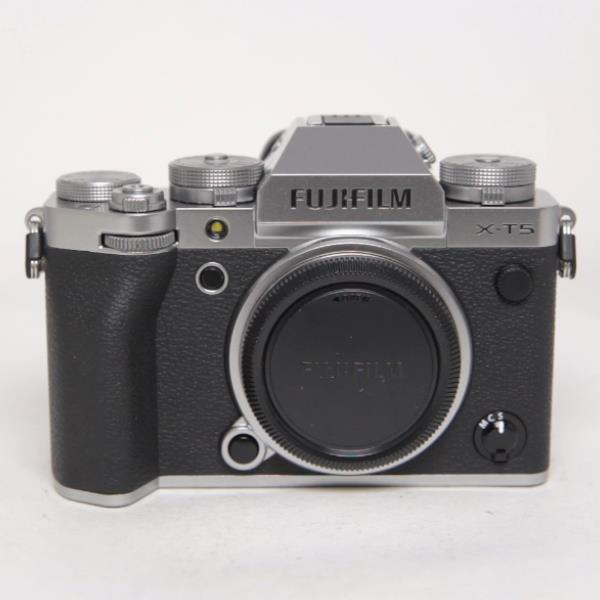 Used Fujifilm X-T5 Camera Body Silver