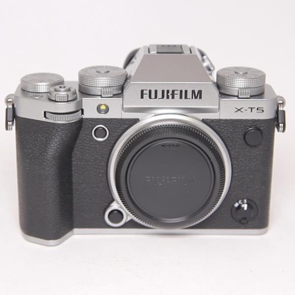 Used Fujifilm X-T5 Camera Body Silver