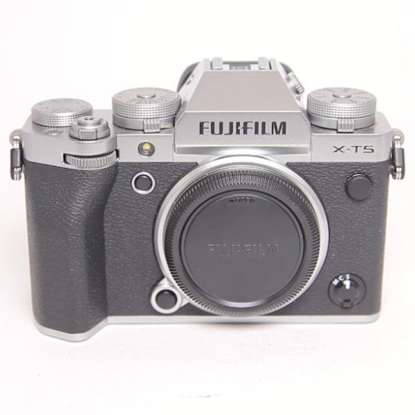 Used Fujifilm X-T5 Camera Body Silver