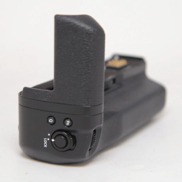 Used Fujifilm VG-XT3 Vertical Battery Grip for X-T3