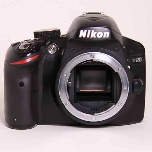 Used Nikon D3200 Body Black