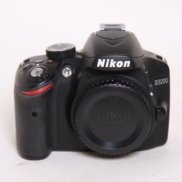 Used Nikon D3200 Body Black